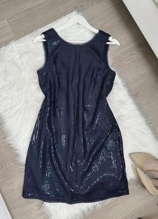 Темно синя сукня в пайетках