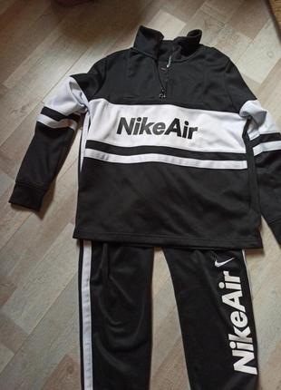 Спортивный костюм nike air