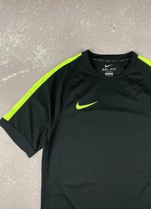 Nike football swoosh спортивная мужская футболка2 фото