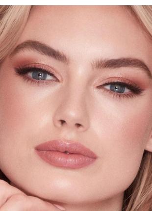 Рум'яна charlotte tilbury cheek to chic swish & pop blusher (pillow talk) 8 g3 фото