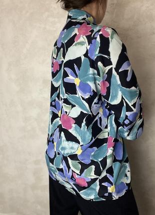 Вінтажна шовкова блуза в абстрактний квітковий принт від кравчині janete pettit індивідуальний пошив англія оверсайз шовк сорочка вінтаж6 фото