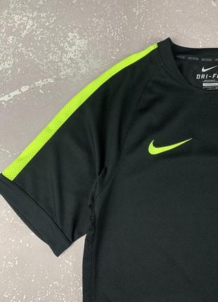 Nike football swoosh спортивная мужская футболка3 фото