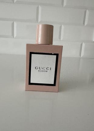 Gucci bloom парфюмированная вода