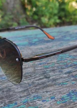 Солнцезащитные очки gucci2 фото