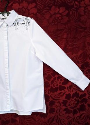 100% хлопок белоснежная рубашка с прошвой удлинённая белоснежная рубашка свободного кроя кружево блузка с прорезной вышивкой2 фото