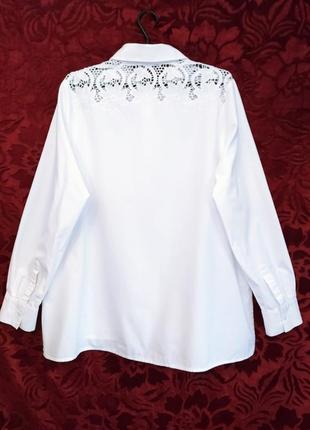 100% хлопок белоснежная рубашка с прошвой удлинённая белоснежная рубашка свободного кроя кружево блузка с прорезной вышивкой5 фото