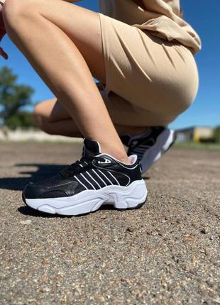 Женские кроссовки adidas magmur runner black2 фото