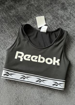 Черный спортивный топ reebok