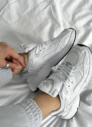 Кросiвки "adidas astir white"