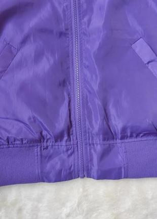 Фиолетовая короткая куртка бомбер с молнией плащевка с манжетами курточка деми10 фото
