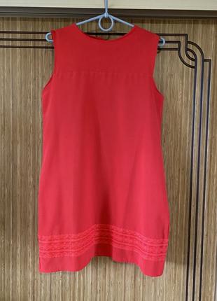 Платье красное