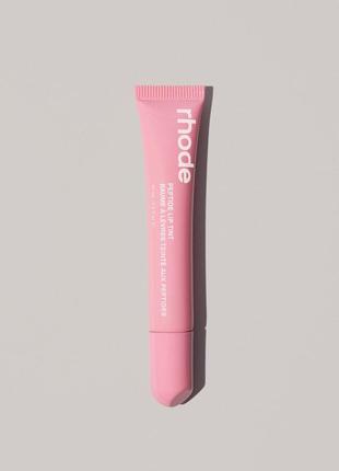 В наличии rhode peptide lip tint в цвете ribbon