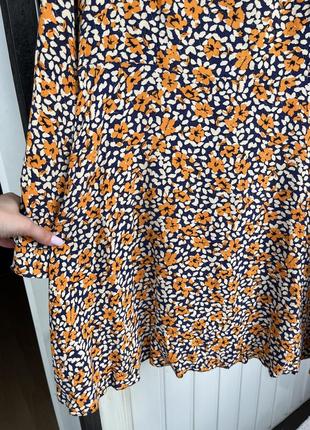 Сукня міні у квітковий принт f&f розмір s-m3 фото