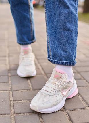 Жіночі кросівки nike runtekk beige pink | smb4 фото