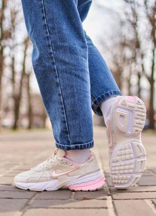 Жіночі кросівки nike runtekk beige pink | smb9 фото