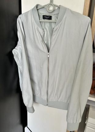 Zara бирюзовая куртка ветровка 36-38 цвет тиффани