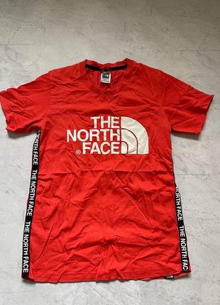 Женская футболка the north face