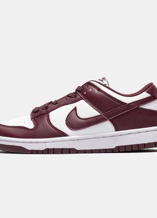 Стильні кросівки nike dunk low bordo 38