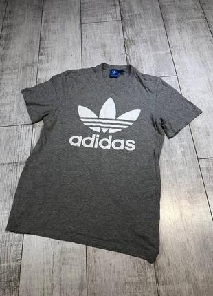 Мужская футболка adidas