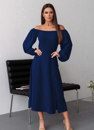 Темно-синя ретро сукня з розрізом