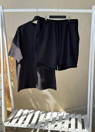 Комплект шорти з рваними швами чорні + футболка оверсайз чорна
