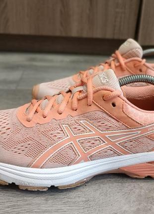 Оригинальные кроссовки asics 1968-1000 в красивом состоянии.