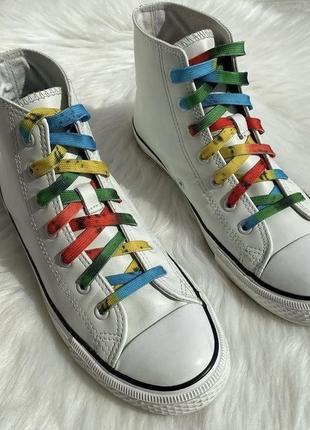 Білі шкіряні високі кеди кросівки esmara в стилі converse різнокольорові шнурки