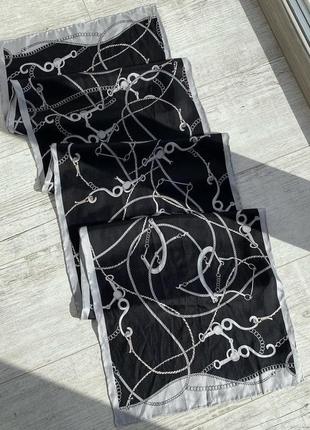 Шовкові шарфи в стилі версаче versace натуральний шовк із ланцюгами ланцюги золоті і срібні ланцюжки5 фото