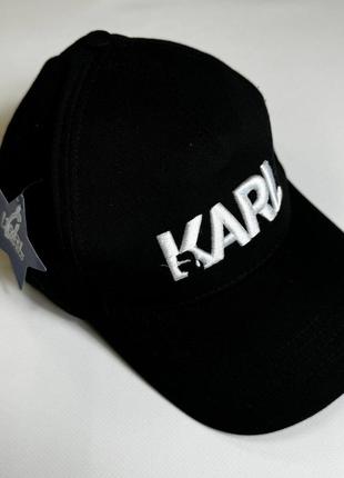 Кепка karl lagerfels чорний