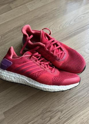 Кроссовки adidas ultraboost