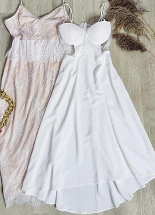 Роскошное белоснежное платье