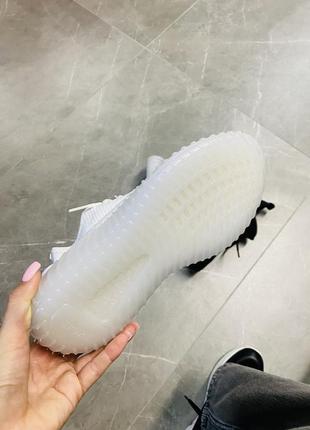 Кросівки ізіки yeezy boots 350 adidas5 фото