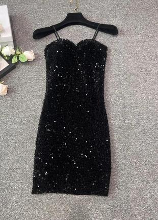 Платье с пайетками без рукавов короткое блестящее женское 42 черный