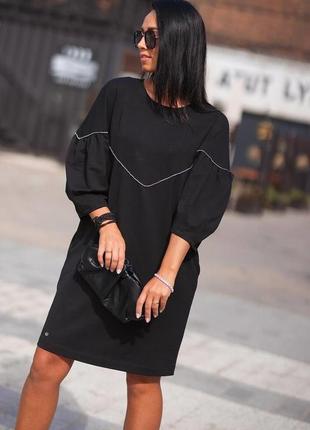 Вільне плаття з рукавами-ліхтариками на манжеті чорний
