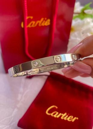 Брендовый браслет в стиле cartier love с камушками в серебре6 фото