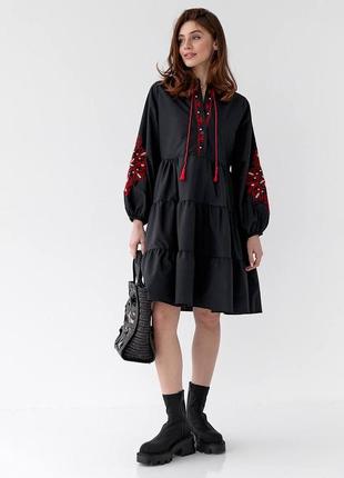 Платье вышиванка черная красный орнамент длинный рукав3 фото