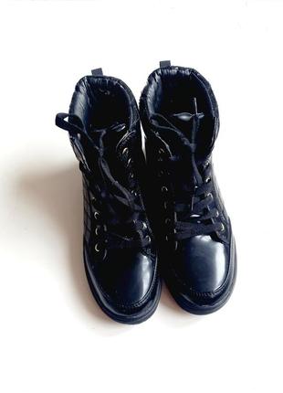 Martens 1490 lace-up combat boots Black