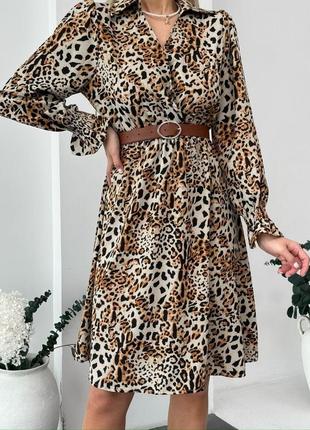 Интересное платье в леопардовый принт вверх на запах юбка слегка расклешенная коричневый2 фото