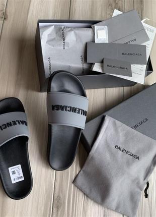 Шльопанці гумові balenciaga