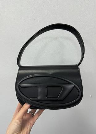 Сумка diesel 1dr iconic shoulder bag total black