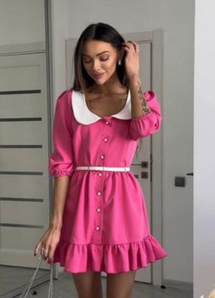 Платье короткое стильное на пуговицах с воротником с поясом трендовое розовое
