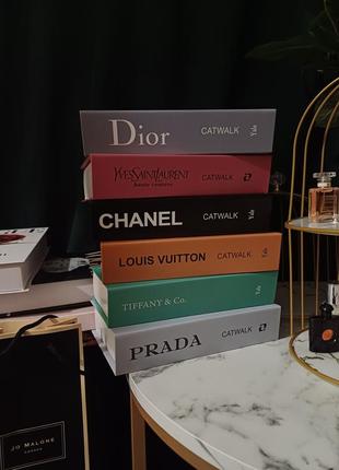 Книги брендовые, для интерьера dior, ysl, chanel, louis vuitton, tiffany &amp; Co, prada