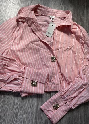 Рубашка в полоску с хорошей фурнитурой