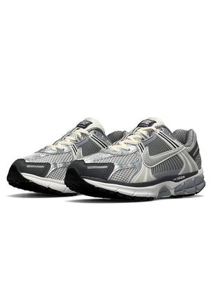 Женские nike vomero 5 gray silver