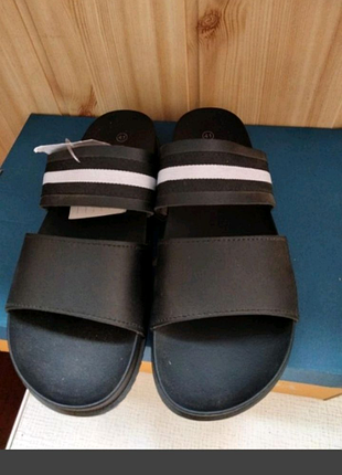 Шлепанцы 3