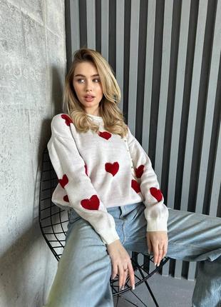 Стильный вязаный свитер оверсайз с сердечками4 фото