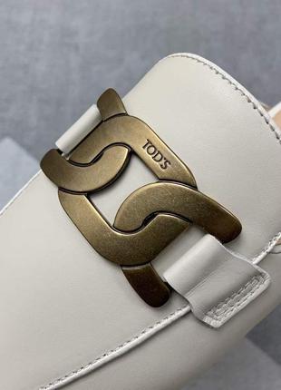 Мюлі в стилі tod's