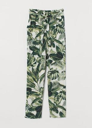 Красивые летние брюки с зелёными листьями с карманами h&m2 фото