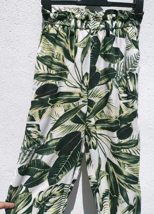 Красивые летние брюки с зелёными листьями с карманами h&m4 фото