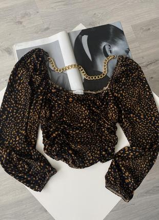 Topshop укороченный топ блуза в принт леопард тигровый кроп квадратный вырез